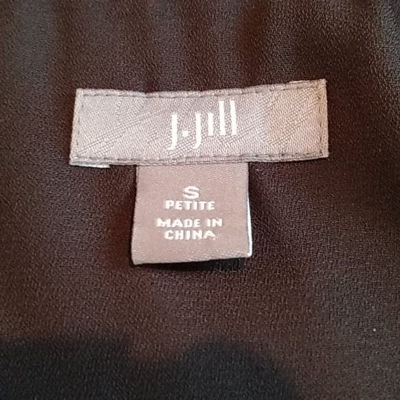 Small silk j Jill blouses long sleeve barely worn - Picture 3 of 7